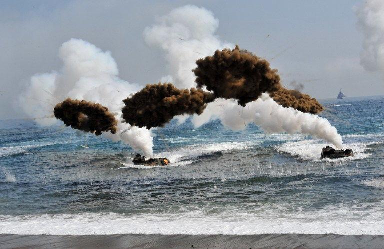 军演时的吃瓜群众视频,吃瓜群众视角下的震撼瞬间